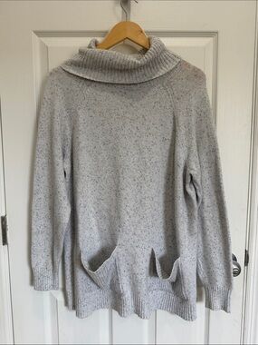 Preswick & Moore Gray Speckled Cowl Neck Sweater with Front Pockets